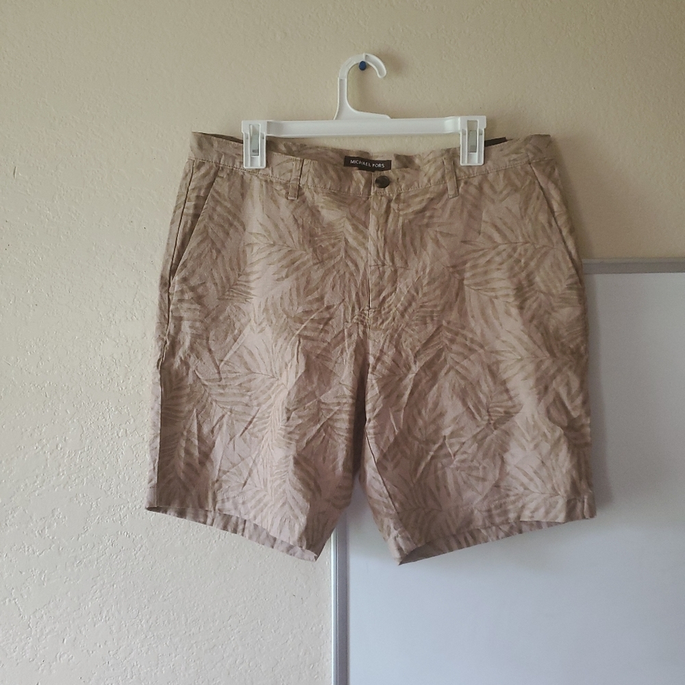 Mens Michael Kors Shorts 34x9 Measure  NWT…